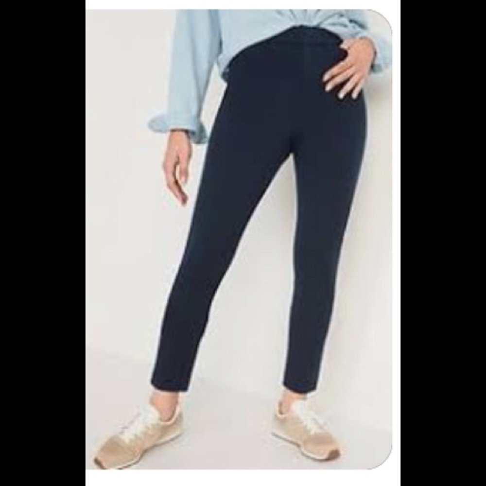 Old Navy Pixie Cut Pants